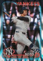 2024 Topps Chrome #150 Juan Soto Raywave Baseball Card