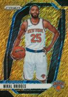 2024 Panini Prizm #15 Mikal Bridges Gold Shimmer Fotl Basketball Card