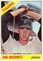 1966 Topps #38 Ron Nischwitz Baseball Card