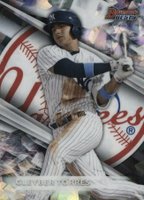2016 Bowman's Best Top Prospects  #TP-13 Gleyber Torres Atomic Refractor Baseball Card