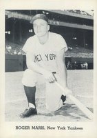 1962 Jay Publishing Photos-Type 2 # Roger Maris Kneeling Baseball Card