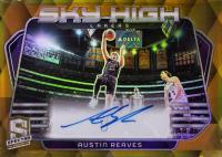 2023 Panini Spectra Sky High Signatures #SKYARV Austin Reaves Gold Basketball Card
