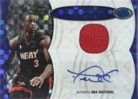 2006 Bowman Elevation Board of Directors Relic Autographs #DWA Dwyane Wade Blue Basketball Card