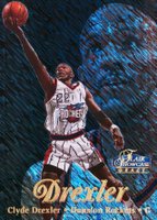 1997 Flair Showcase #43 Clyde Drexler Row 1 Basketball Card