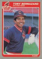 1985 Fleer #439 Tony Bernazard Baseball Card
