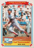 1983 Drake's #32 Carl Yastrzemski Baseball Card