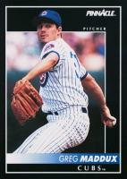 1992 Pinnacle #65 Greg Maddux Baseball Card