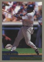 2000 Topps Limited Edition #2 Tony Gwynn Baseball Card