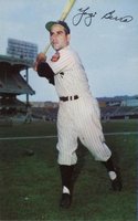1953 Dormand Postcards #102 Yogi Berra Baseball Card