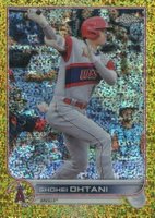 2022 Topps Chrome #1 Shohei Ohtani SP-Gold Speckle Refractor Baseball Card