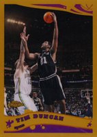2005 Topps Chrome #13 Tim Duncan Gold Refractor Basketball Card