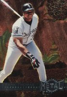 1996 Metal Universe #40 Frank Thomas Baseball Card