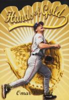 2000 Topps Hands of Gold #HG6 Omar Vizquel Baseball Card