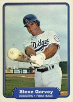 1982 Fleer #5 Steve Garvey Baseball Card