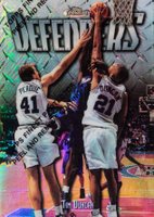 1997 Finest #306 Tim Duncan Refractor w/Coating Basketball Card