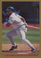 1999 Topps #75 Tony Gwynn Baseball Card