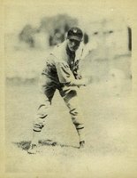 1939 Play Ball #73 Hal Schumacher Baseball Card