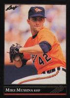 1992 Leaf #13 Mike Mussina Gold Baseball Card