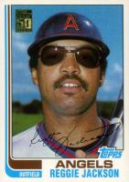 2001 Topps Traded #T104 Reggie Jackson 1982 Reprint Baseball Card