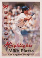 1997 Topps #104 Mike Piazza Baseball Card