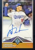 2024 Topps Transcendent Collection Transcendent Icons Chrome Autographs #YY Yoshinobu Yamamoto Black Refractor Baseball Card