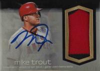 2018 Topps Dynasty Autographed Patch #MT3 Mike Trout Baseball Card