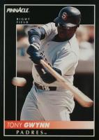 1992 Pinnacle #400 Tony Gwynn Baseball Card
