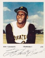 1969 Pirates Team Issue # Roberto Clemente Baseball Card
