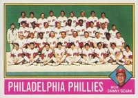 1976 Topps #384 Philadelphia Phillies Team Baseball Card