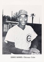 1962 Jay Publishing Photos-Type 2 # Ernie Banks Portrait-Pose to Waist Baseball Card