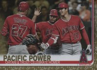 2019 Topps Update  #US189 Mike Trout/Shohei Ohtani Gold Baseball Card