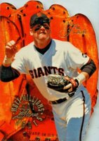 1994 Flair Hot Gloves #10 Matt Williams Baseball Card