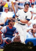 1995 Pinnacle #21 Don Mattingly Baseball Card