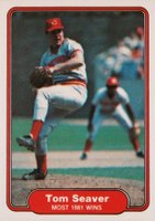 1982 Fleer #645 Tom Seaver Most 1981 Wins Baseball Card