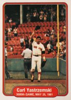 1982 Fleer #633 Carl Yastrzemski Baseball Card