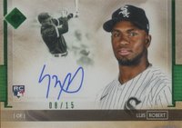 2020 Topps Transcendent Collection Autographs #LR Luis Robert Variation-Emerald Baseball Card