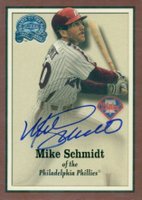 2000 Fleer Greats # Mike Schmidt Autographed Baseball Card