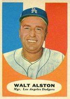 1961 Topps #136 Walt Alston Baseball Card