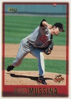 1997 Topps #375 Mike Mussina Baseball Card